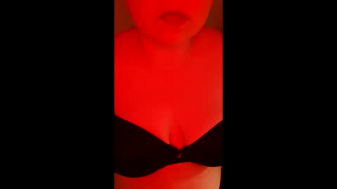 sexysidney22 online show from 04.19.26
