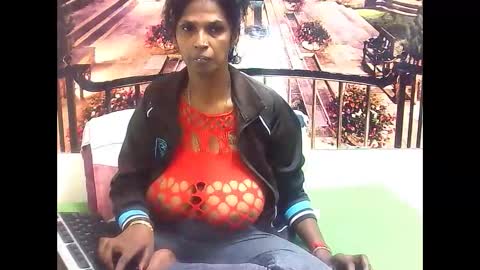 sexyva4u2luv online show from 02.12.25
