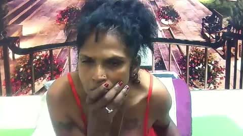 sexyva4u2luv online show from 02.14.25