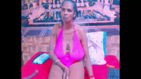 sexyva4u2luv online show from 10.08.25