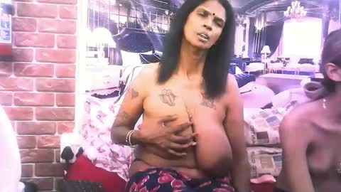 sexyva4u2luv online show from 12.19.25