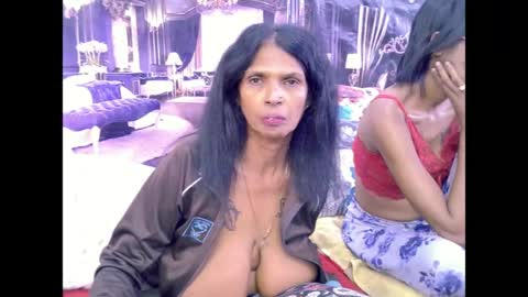 Snapshot of sexyva4u2luv chatting on 06.28.26 sexyva4u2luv online show from 06.28.26