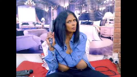 Snapshot of sexyva4u2luv chatting on 07.01.26 sexyva4u2luv online show from 07.01.26
