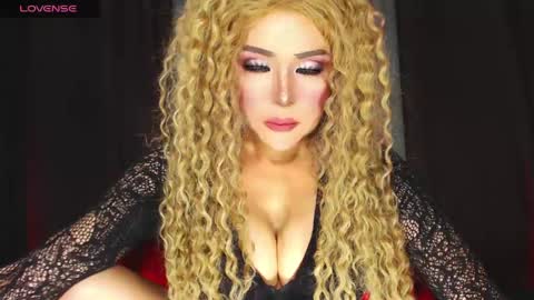 Snapshot of sexywebcamdoll chatting on 04.23.26 Audrey Maristela online show from 04.23.26