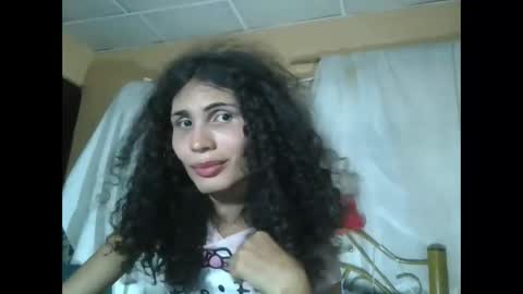 Snapshot of sexywolfnight chatting on 02.15.26 sexywolfnight online show from 02.15.26