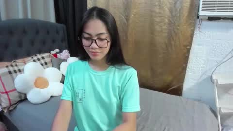 Xenaaa online show from 10.02.25