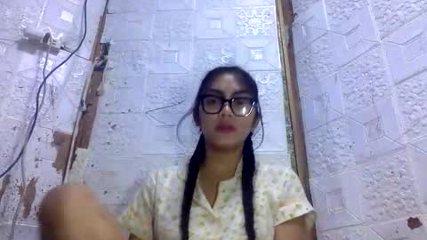 Xenaaa online show from 12.02.25