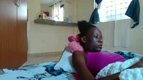 Snapshot of sexyy_janey chatting on 01.19.25 Janey online show from 01.19.25