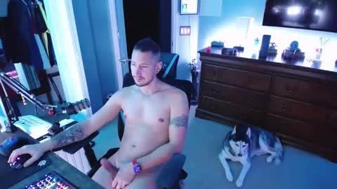 Snapshot of shaftyone4u chatting on 01.17.25 shaftyone4u online show from 01.17.25