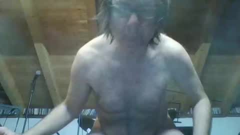Snapshot of shairy702 chatting on 01.26.25 shairy702 online show from 01.26.25