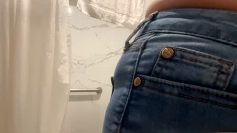 Shaman Woman online show from 01.31.25