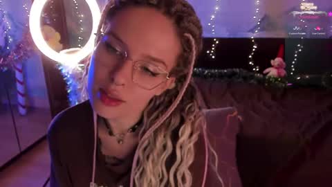 shameles_pussy online show from 12.28.24