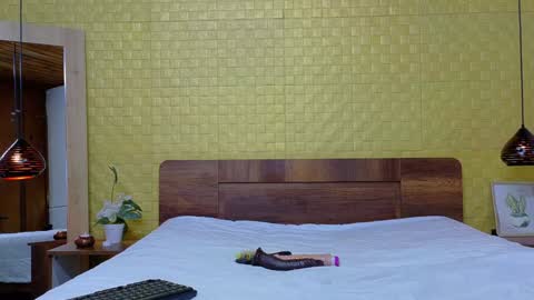 Catalina online show from 12.20.24