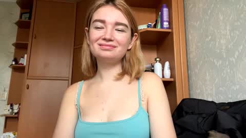 Snapshot of shanaeagon chatting on 11.03.25 Mabel online show from 11.03.25