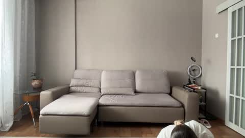 Snapshot of shanamihaly chatting on 03.29.26 Christie online show from 03.29.26