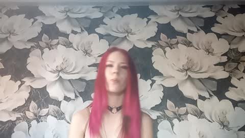 Snapshot of shandawilkenson chatting on 09.26.25 Lia online show from 09.26.25