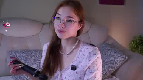 Snapshot of shandrahoner chatting on 05.10.26 Liza online show from 05.10.26