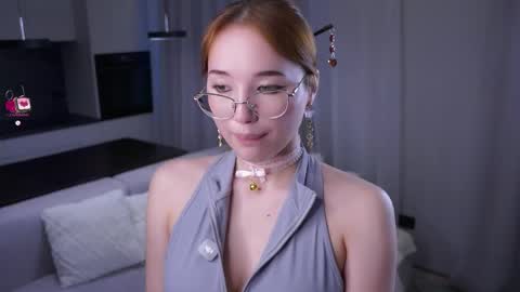 Snapshot of shandrahoner chatting on 05.17.26 Liza online show from 05.17.26
