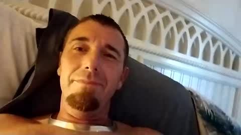 Snapshot of shane198569 chatting on 10.19.25 shane198569 online show from 10.19.25