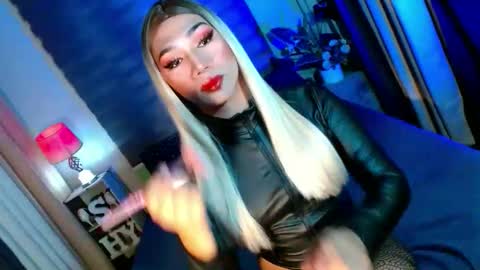 MISS SHANE online show from 10.04.25