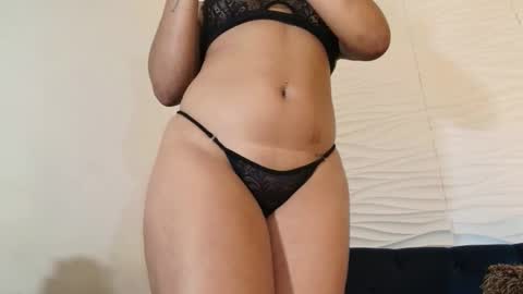 Snapshot of shanellblack chatting on 10.22.25 ShanellBlack online show from 10.22.25