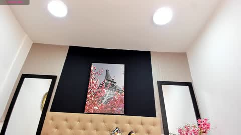 S H A N E L L E   online show from 02.05.25