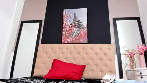 S H A N E L L E   online show from 02.11.25