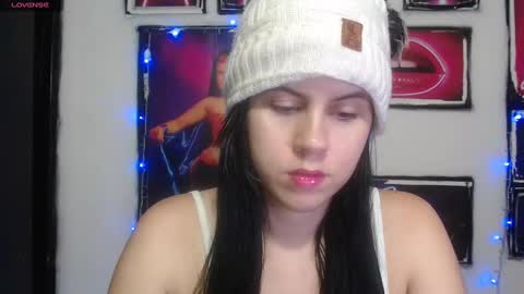 Snapshot of shanellmoore chatting on 02.09.25 Shanell Moore online show from 02.09.25