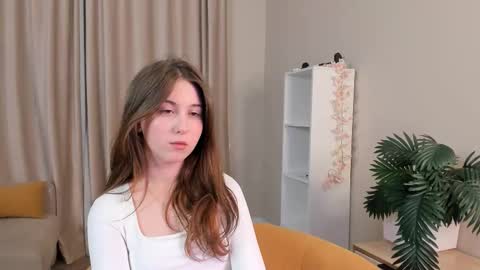 me name is Mia online show from 03.23.26