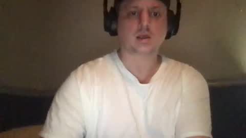 Snapshot of shankzilla chatting on 09.22.25 shankzilla online show from 09.22.25