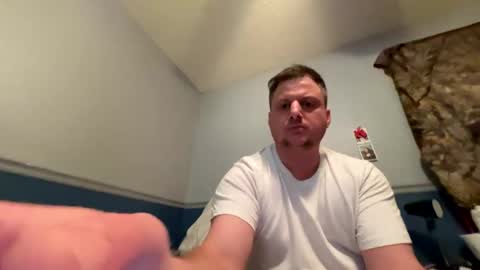 Snapshot of shankzilla chatting on 10.24.25 shankzilla online show from 10.24.25