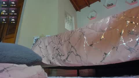 Shana online show from 12.15.25