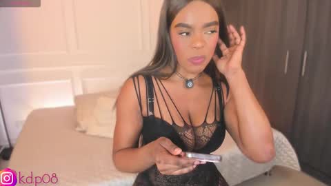 Shannol online show from 10.13.25