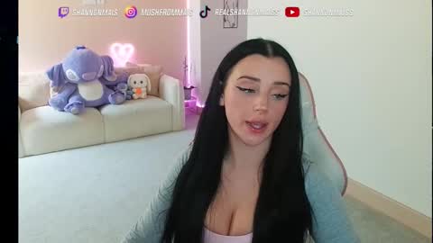 Shanmais online show from 09.30.25