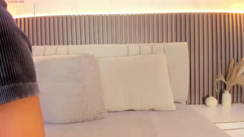 SHANON online show from 11.18.25