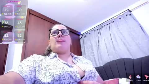 S H A N T A L  S M I T H online show from 03.14.26