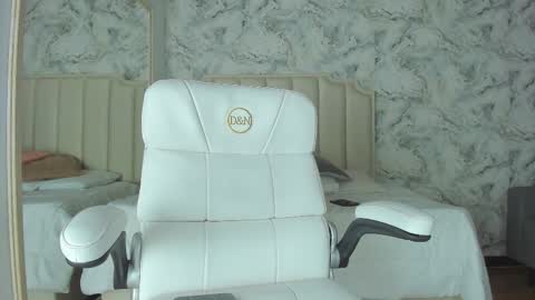 Shantal online show from 02.12.26