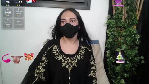 Snapshot of shantalakrisha chatting on 12.20.24 Shantala online show from 12.20.24