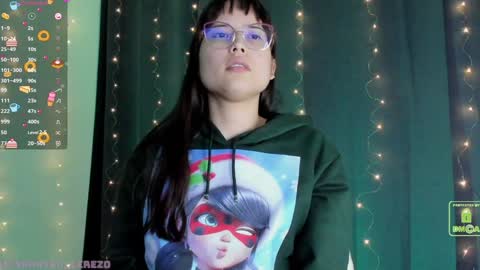 Snapshot of shantalcerezo chatting on 12.24.24 Cat-FOLLOWME and we talk IGshantal cerezo online show from 12.24.24