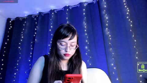 Snapshot of shantalcerezo chatting on 01.09.25 Cat-FOLLOWME and we talk IGshantal cerezo online show from 01.09.25