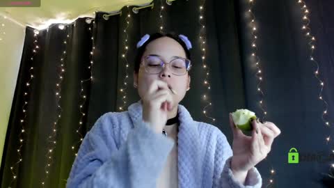 Snapshot of shantalcerezo chatting on 01.16.25 Cat-FOLLOWME and we talk IGshantal cerezo online show from 01.16.25