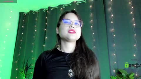 Snapshot of shantalcerezo chatting on 02.04.25 Cat-FOLLOWME and we talk IGshantal cerezo online show from 02.04.25