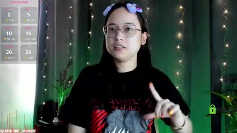 Snapshot of shantalcerezo chatting on 02.17.25 Cat-FOLLOWME and we talk IGshantal cerezo online show from 02.17.25