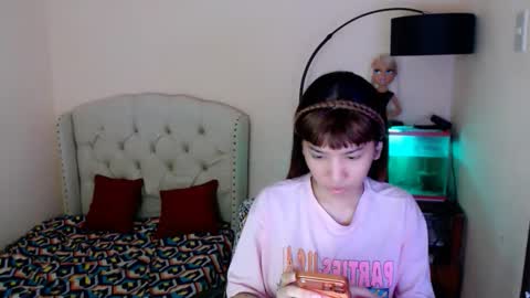 SHANTA FOX  s online show from 02.07.26