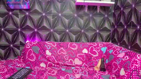 Snapshot of shantalks chatting on 10.09.25 shantalks online show from 10.09.25