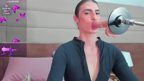  Shantall  online show from 10.04.25