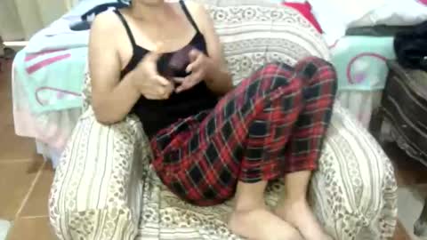 shanyflores5 online show from 04.23.26