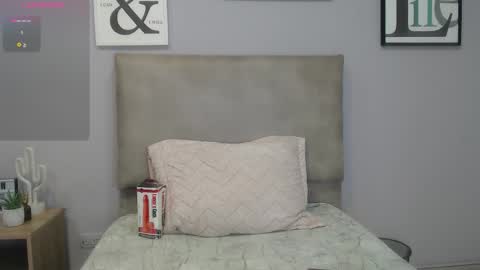 shara_rios online show from 10.15.25