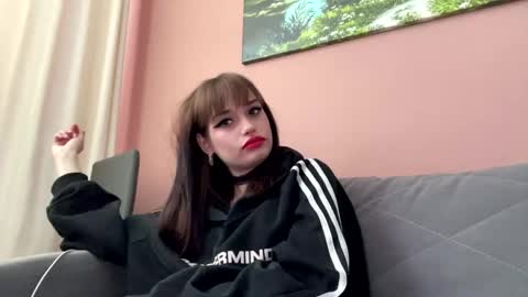 Kira online show from 05.10.26