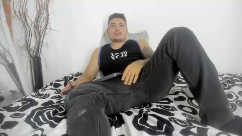 Snapshot of sharkmerlin chatting on 07.02.26 jhon deibyd online show from 07.02.26